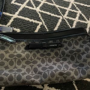 COACH wallet with card holder slots excellent condition